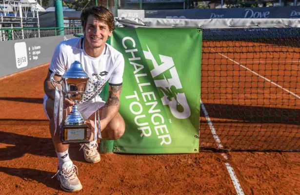 ugo carabelli campeon challenegr buenos aires 2022